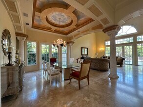 476 SW Squire Johns Ln in Palm City, FL - Building Photo - Building Photo