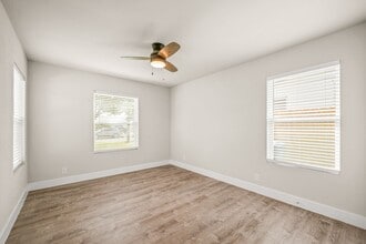 101 Fennel Dr in San Antonio, TX - Building Photo - Building Photo