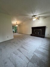 15618 94th Ave Ct E in Puyallup, WA - Building Photo - Building Photo