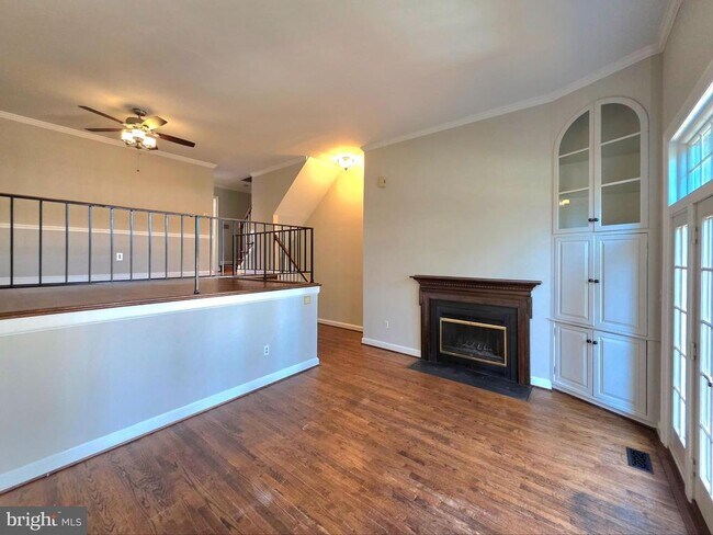 117 Shooters Ct in Alexandria, VA - Building Photo - Building Photo