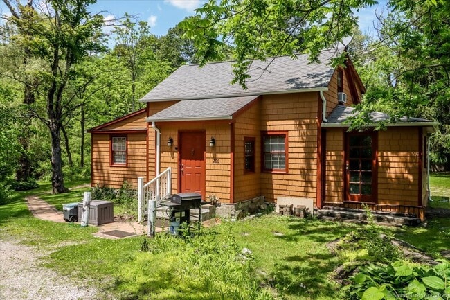 property at 206 Litchfield Turnpike