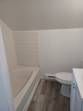 92 Twiss St, Unit 3 in Meriden, CT - Foto de edificio - Building Photo