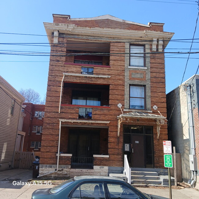 property at 431 Greenup St