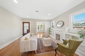 1139 Le Green St in Houston, TX - Building Photo - Building Photo