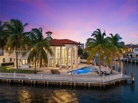 3300 NE 171 St in North Miami Beach, FL - Building Photo