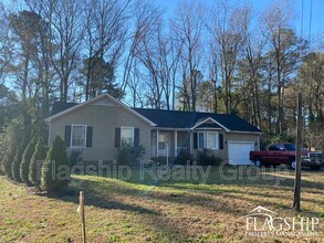 226 Glenwood Trail in Goldsboro, NC - Building Photo - Building Photo