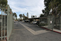 Kern Villa Apartments in Los Angeles, CA - Building Photo - Building Photo