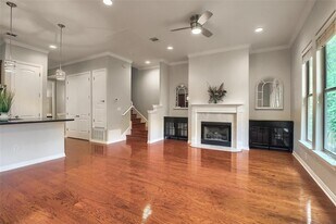 1115 Kinney Ave in Austin, TX - Building Photo