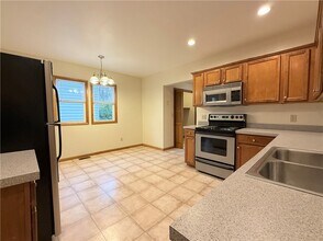 238 B Glenwood Ave in Elmira Heights, NY - Building Photo - Building Photo