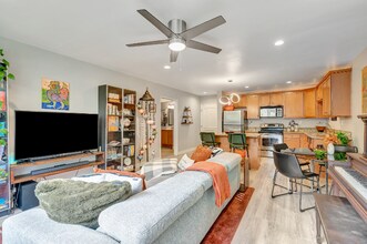 4501 Collwood Blvd in San Diego, CA - Building Photo - Building Photo