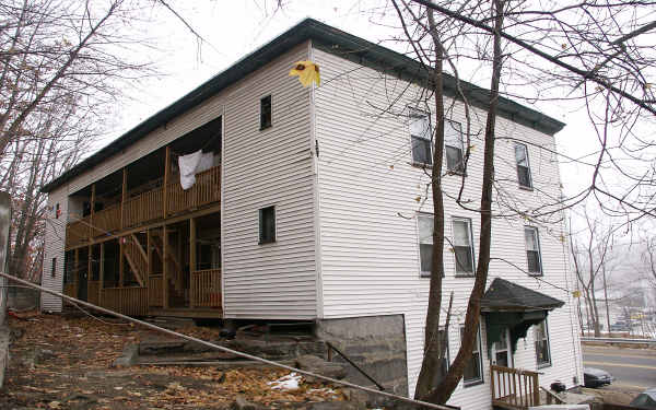 737 River St in Fitchburg, MA - Building Photo - Building Photo