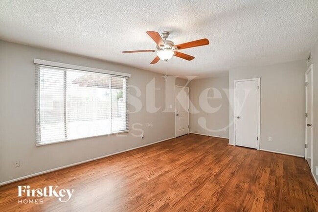 1986 E Harvard Dr in Tempe, AZ - Building Photo - Building Photo