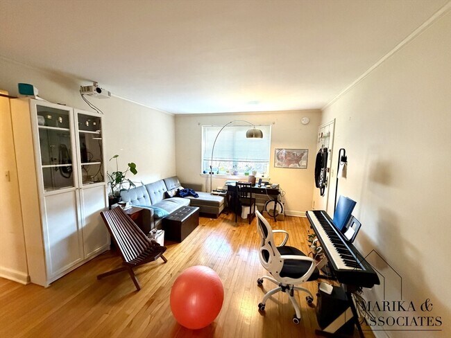 property at 30 St Paul St