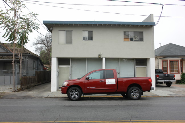 255 Sunol St in San Jose, CA - Foto de edificio - Building Photo