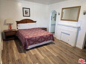 5825 Venice Blvd. in Los Angeles, CA - Building Photo - Building Photo