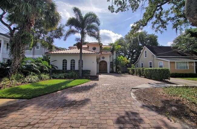 property at 5908 S Switzer Ave