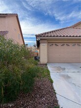 373 Kenya Rd in Las Vegas, NV - Building Photo - Building Photo