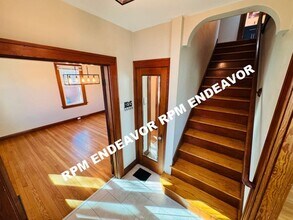 221 N Benton Ave in St. Charles, MO - Building Photo - Building Photo