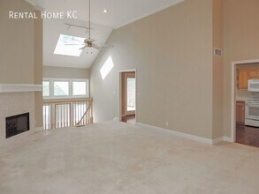 9513 W 122nd Ter in Overland Park, KS - Building Photo - Building Photo