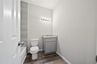 8005 Carver Rd photo'