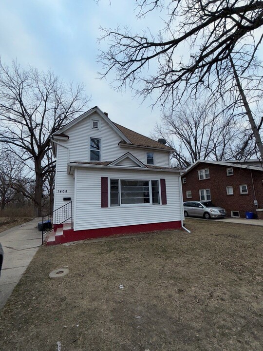 1408 Andrews St in Rockford, IL - Building Photo