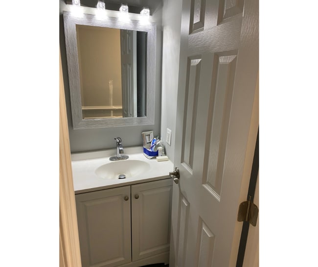 438 R Main St in Reisterstown, MD - Building Photo - Building Photo