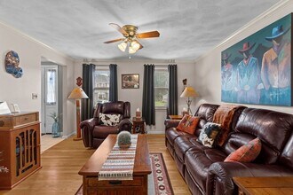 18 Arthur G Pernokas Dr in Woburn, MA - Building Photo - Building Photo