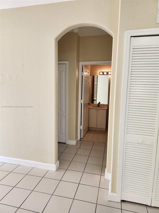 1539 SE 27th St in Homestead, FL - Building Photo - Building Photo