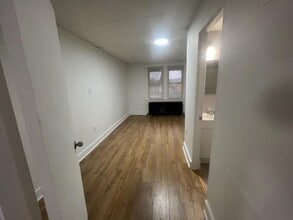 1661 Belasco Ave in Pittsburgh, PA - Building Photo - Building Photo