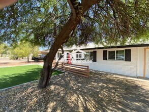 3027 N 21st St in Phoenix, AZ - Foto de edificio - Building Photo