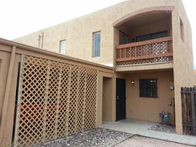 property at 4997 N Plaza Amor