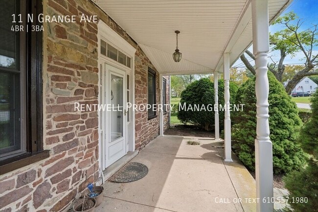 11 N Grange Ave in Collegeville, PA - Building Photo - Building Photo