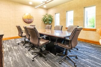 Mission Hills Luxury Apartments in Vancouver, WA - Foto de edificio - Building Photo