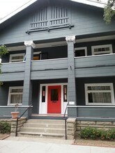 421 W 3rd St in Long Beach, CA - Foto de edificio - Building Photo