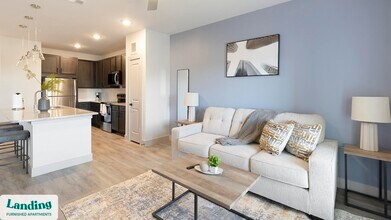 3351 Walton Dr in Corinth, TX - Foto de edificio - Building Photo