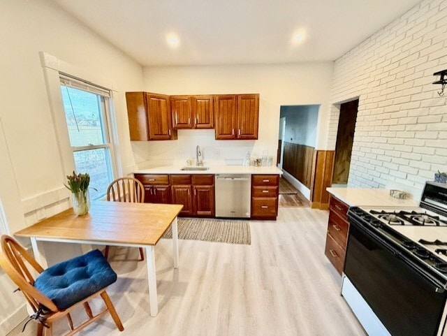 14-16 Stanford Terrace in Somerville, MA - Foto de edificio - Building Photo