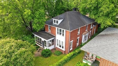 938 Fortwood St in Chattanooga, TN - Foto de edificio - Building Photo