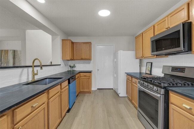 18446 Westgate Springs Ln