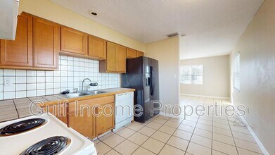 4705 27th St W in Bradenton, FL - Building Photo - Building Photo