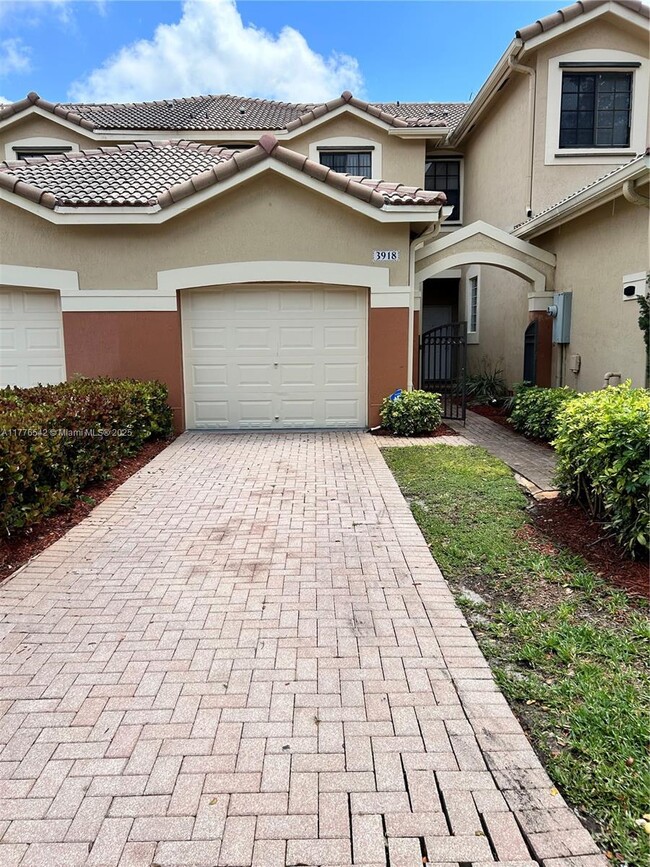 property at 3918 Cherry Ln