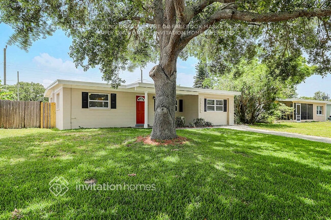 9449 Park Lake Dr