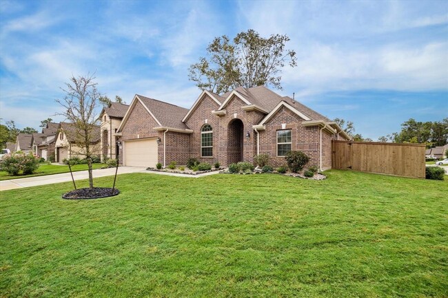 7906 Summit Trl Ln in Porter, TX - Foto de edificio - Building Photo