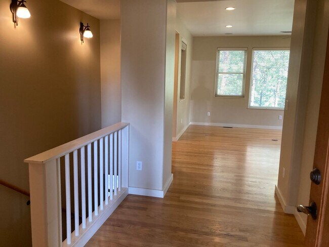 106 Clear Creek Loop in Durango, CO - Building Photo - Building Photo