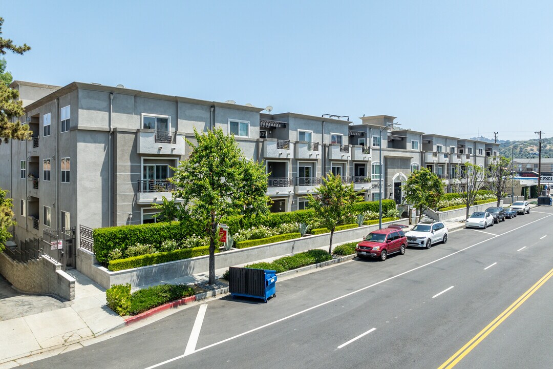 Lumiere Condos in Studio City, CA - Building Photo