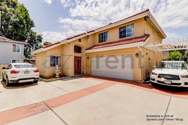 333 S Orange Ave in Monterey Park, CA - Foto de edificio - Building Photo