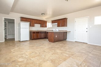 2862 Grant Ave in El Paso, TX - Building Photo - Building Photo