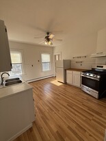 25 Loring St, Unit 3 Apartamentos