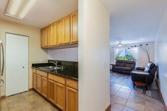 2090 Hanalima St in Lihue, HI - Building Photo - Building Photo