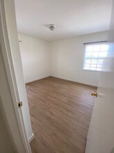 10964 Venice Blvd. in Culver City, CA - Building Photo - Building Photo