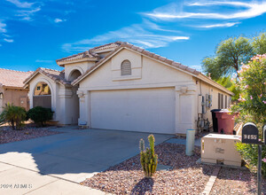 9455 E Hillery Way in Scottsdale, AZ - Building Photo - Building Photo